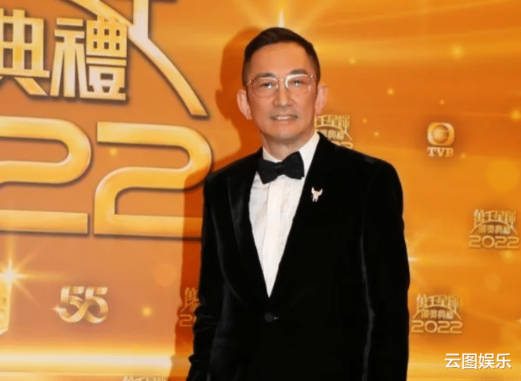 邓萃雯|前TVB当家小生花旦聚会!邓萃雯单身欧阳震华丁克,仅吴启华有娃