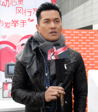 吕良伟|一婚娶周海媚，二婚娶邝美云，三婚娶富婆，吕良伟的人生有多精彩