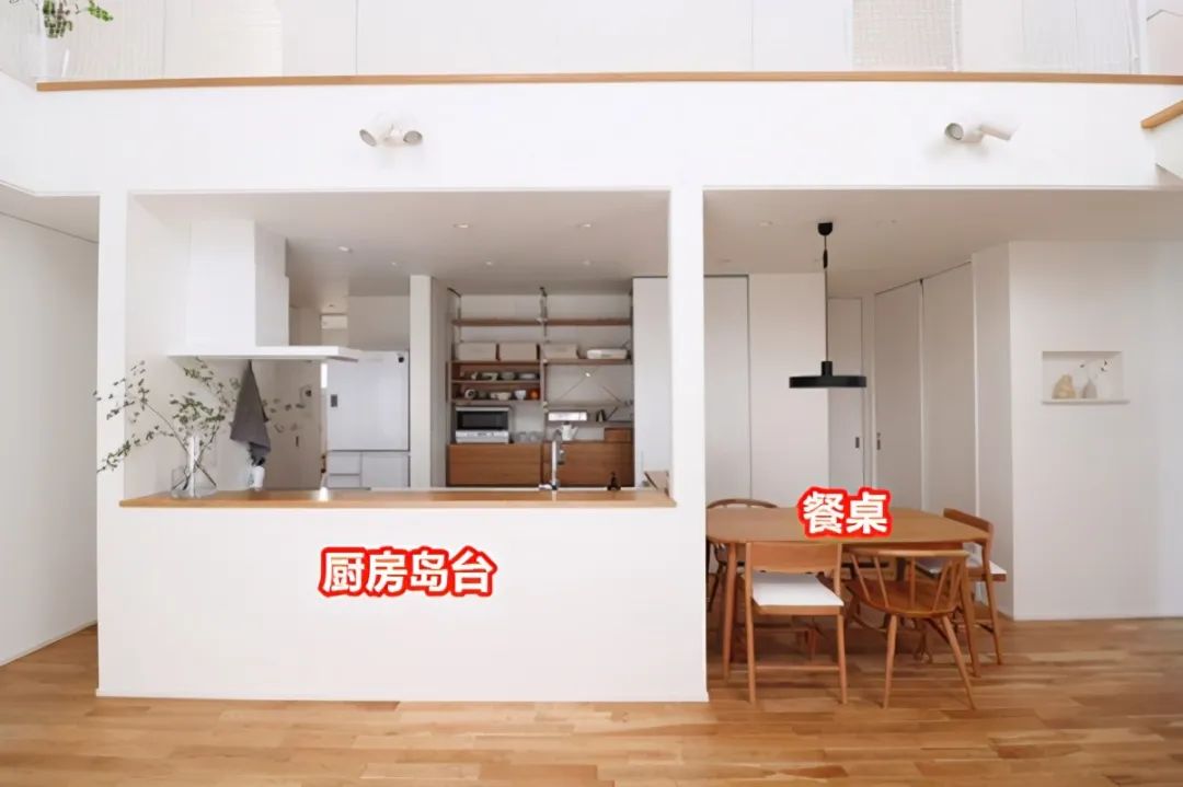 日本厨房的“小心思”就凭岛台赢了,6种收纳3个亮点,绝对实用