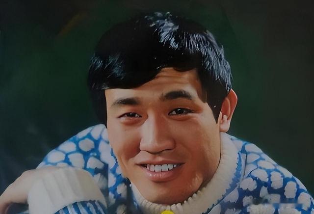 张帝|急智歌王张帝：娶小33岁女儿闺蜜，67岁老年得子，结婚14年仍恩爱