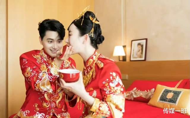 金恩圣|张檬金恩圣婚礼现场曝光,金圣恩汉字写下保证书,女方哭红脸颊