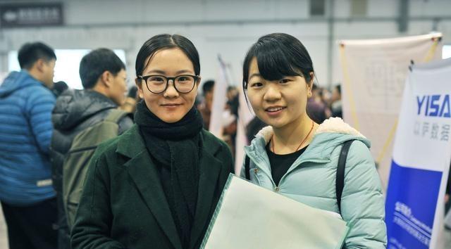 求职|985毕业生含泪说出：这3个专业要慎选，毕业找工作或如“失业”！