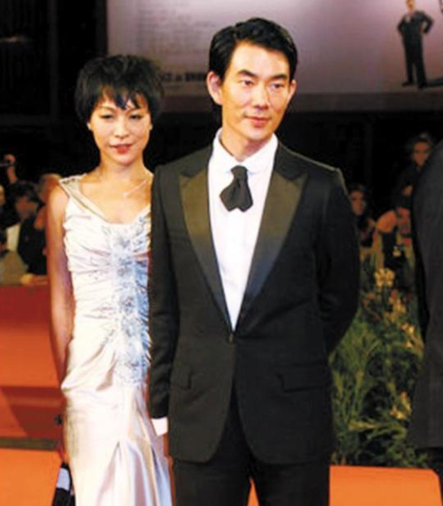 任贤齐|任贤齐妻子陈则妤，陪他度过漫长岁月，如今一家四口幸福甜蜜