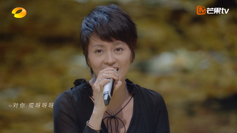 孙悦|50岁孙悦复出状态超好,玩飞盘赢了20岁年轻人,感慨:姐年轻着呢