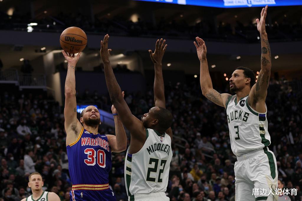 字母哥|最新官方MVP榜！字母哥連續(xù)三周第一庫里排名新低 詹皇再進前十