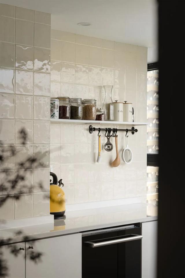 她家176㎡,全屋不做造型,只刷乳胶漆,效果反而高级又大气,晒晒