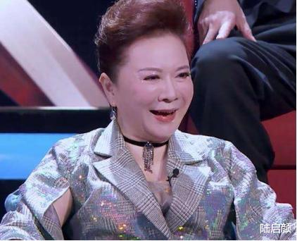 蔡明|霸屏春晚27年，60岁遭观众嫌弃“真烦人”，蔡明到底经历了什么