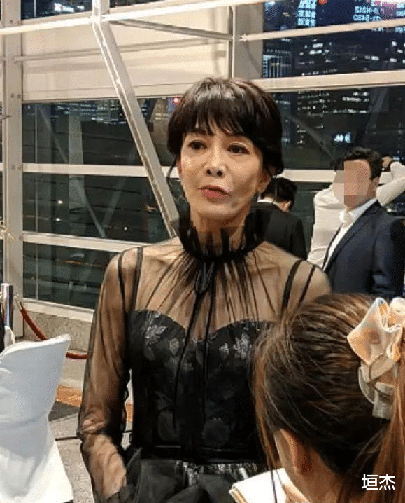 袁洁莹|年轻时个个是女神,老了瘦到认不出,这13位女星还是胖点好看