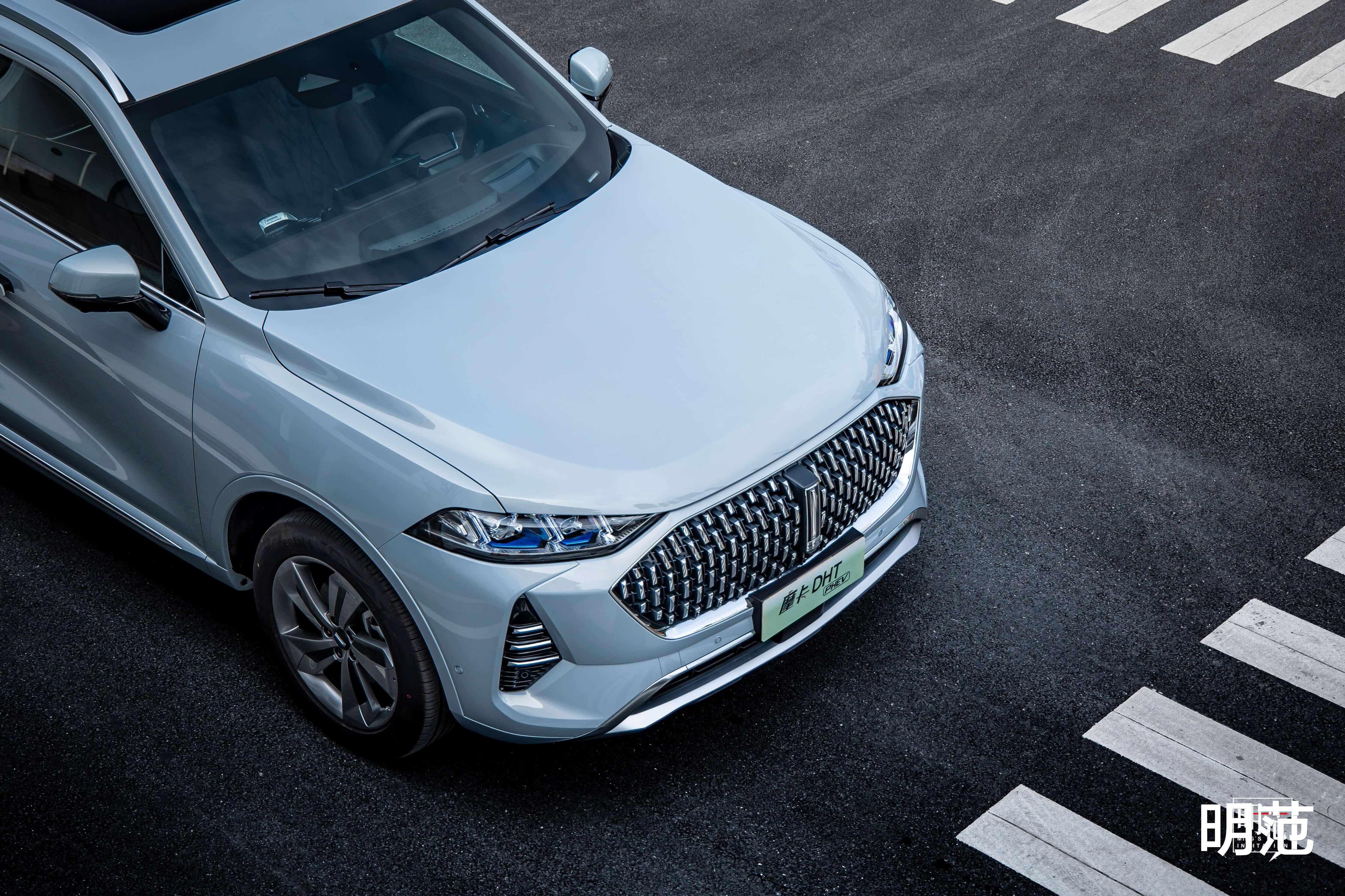 摩卡DHT-PHEV:用向上的姿态,探索0焦虑生活