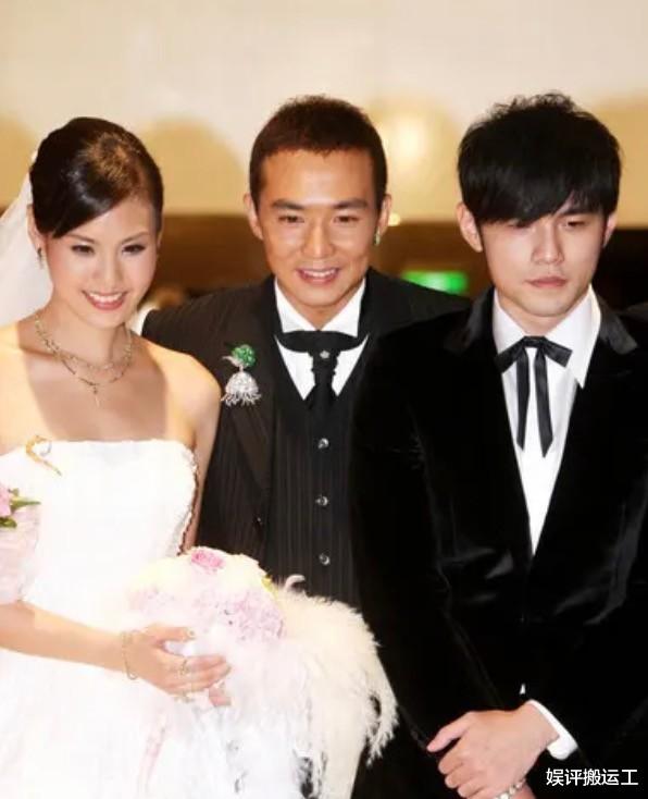 周杰伦|中年发福胡子拉碴，43岁还在拼三胎，周杰伦这些年都经历了什么？