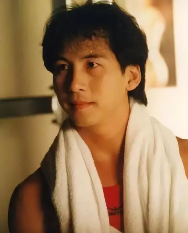 明星|娱乐圈“过时又过气”的6位明星，除了阿宝借酒消愁还有这几位