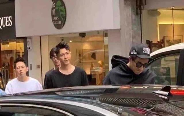 陈柏霖|传了9年绯闻,他终于大方认爱,将绯闻女友转正?