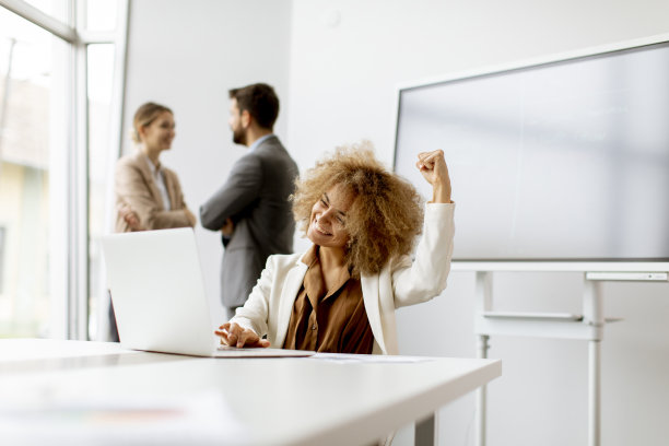 退休|工作中遇到过特别明显的人际关系攻击该怎么办？