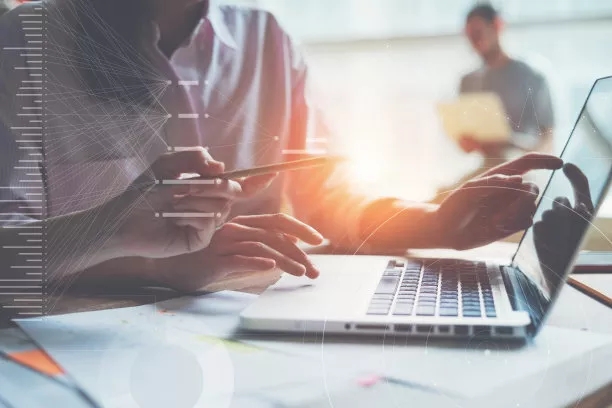 购房置业|职场上，“吃不得亏”的人要远离