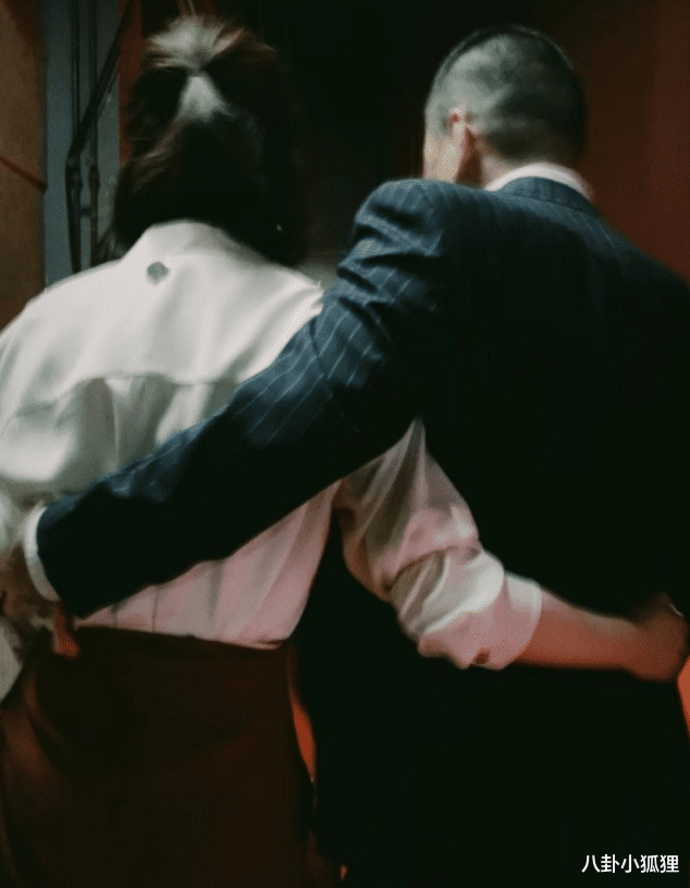 蒋勤勤|47岁蒋勤勤回娘家,被路人拍下高清生图,脸上被指有大片黄褐斑