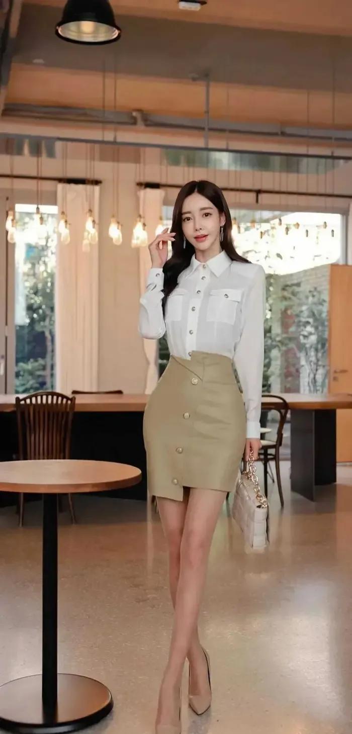 穿衣搭配|时尚美女穿搭:掌握职场穿着的禁忌,你也可以游刃有余