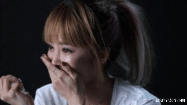 校园欺凌|受过“校园暴力”的四位明星，热巴被推下水沟，她被迫喝脏水