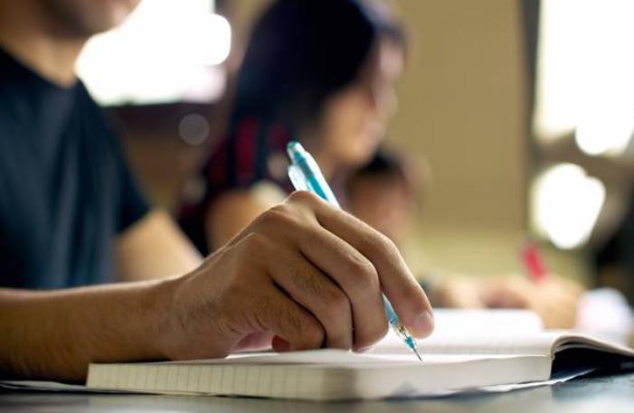 医生|“最佳男友”职业排名出炉,公务员地位下降,跌出了前五名