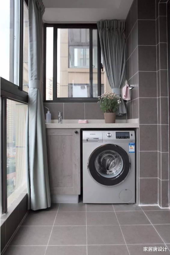 没把阳台造成洗衣房,那真是白白浪费了这么好的空间!