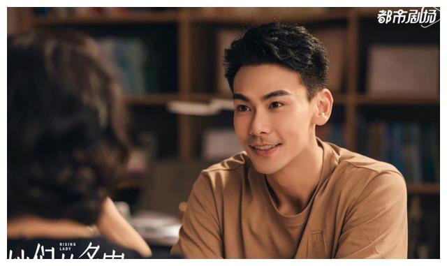 沈嘉男|狠狠打脸,谢谢她们撕碎国产剧套路