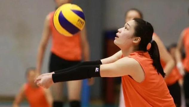 |中国女排可组“里约金牌姐姐团”！召回徐云丽林莉，完成传帮带