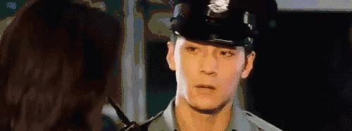 明星|曾经帅到窒息，现今苍老似鬼的8位明星：有人发腮，有人秃头