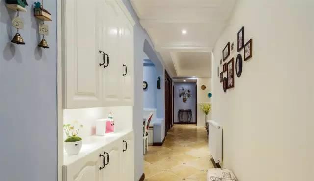 供暖就搬家，110㎡两居装成美式风格，电视墙尤其好看！