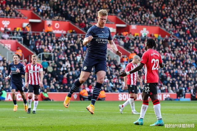英超|从1-1到4-1！欧冠头号热门太狠：15分钟3球，直奔赛季3冠王