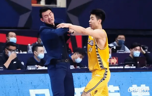 广厦男篮|CBA三消息：山东巨塔确认回归，广厦昂首回杭州，王博自勉需调整