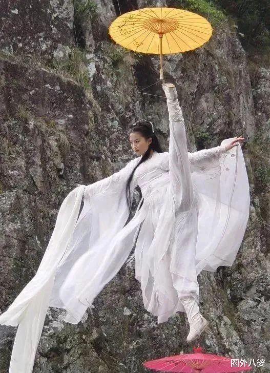 刘亦菲|时隔16年，刘亦菲终于下凡了！