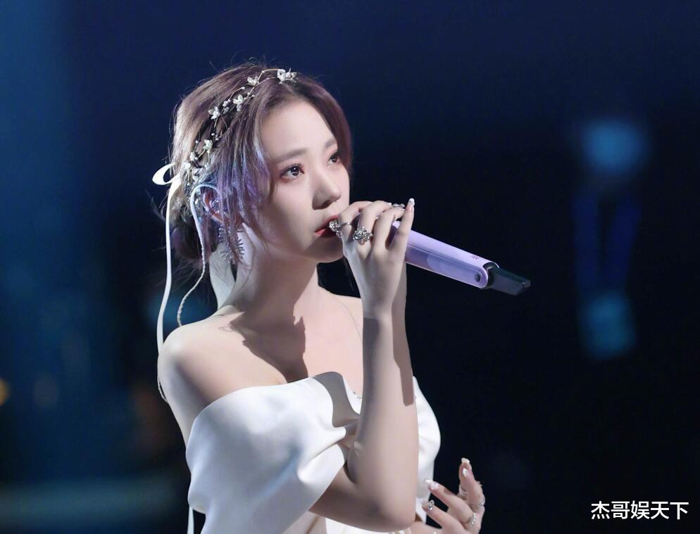 周深|张韶涵的选人标准让我顿悟，孟佳张紫宁马吟吟都不选周深绝非巧合