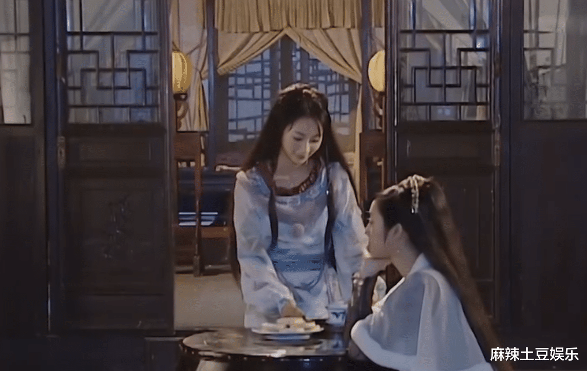 尹天雪|《水月洞天》病娇女主天花板尹天雪，妥妥的美强惨剧本