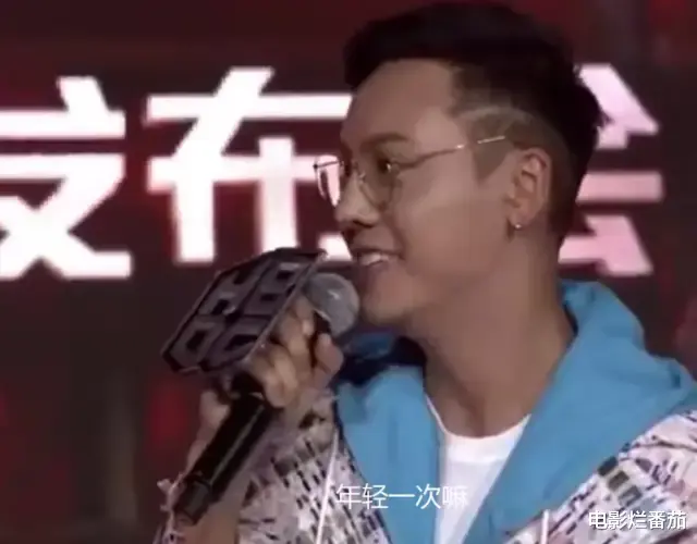 发际线|“秃顶”危机的10大男神，有人29岁发际线堪忧，有人常年戴假发套