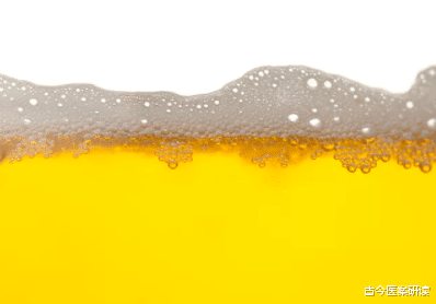 银耳|医生强调:3种调料被列入高尿酸“黑名单”,转告家人做菜时少放