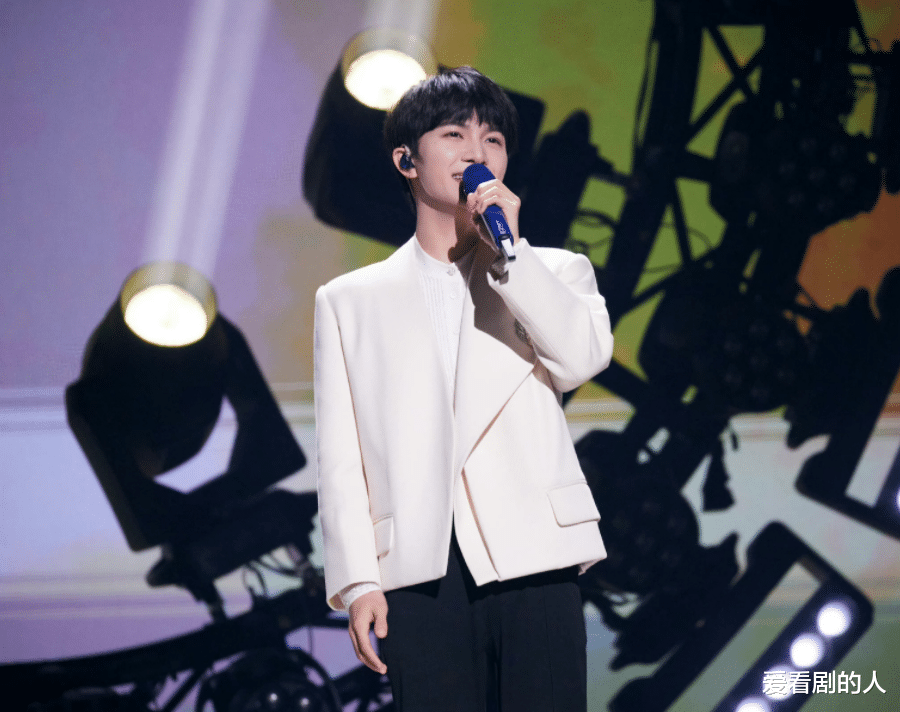 周深|由你榜:周深《花开忘忧》六连冠,大欢新歌好听,周杰伦进前十!