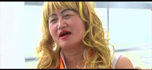 32岁头婚小伙子娶50岁六婚大妈,5年后小伙直呼:这日子没法过了