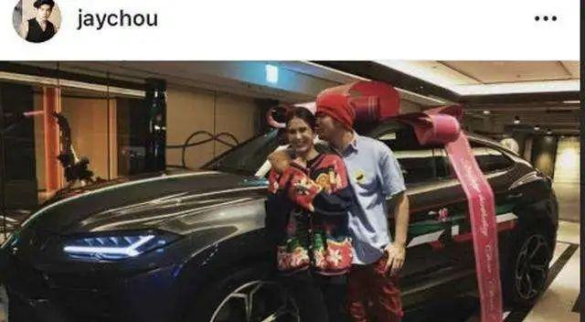 昆凌|昆凌未成年就被周杰伦追到手!4年后才公开恋情,如今已结婚7周年