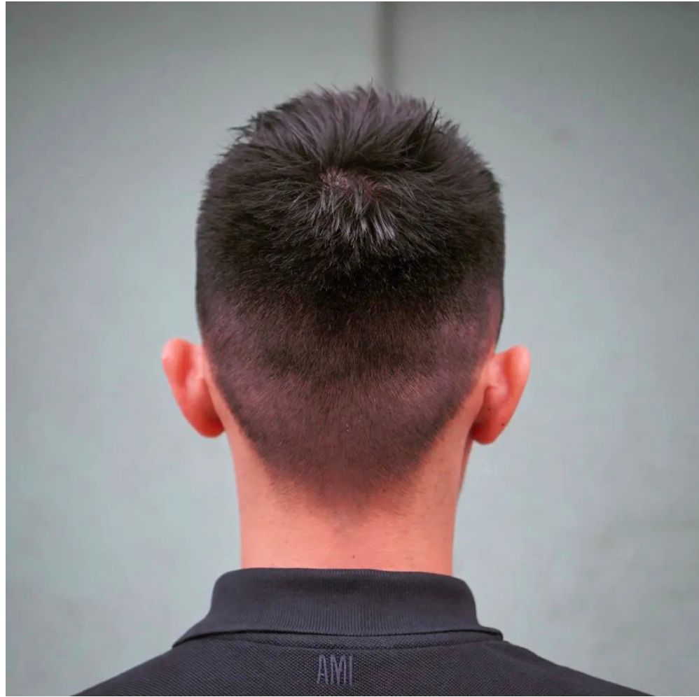 发型 越剪越有型的男士发型，干净时尚还帅气，让你就像变个人