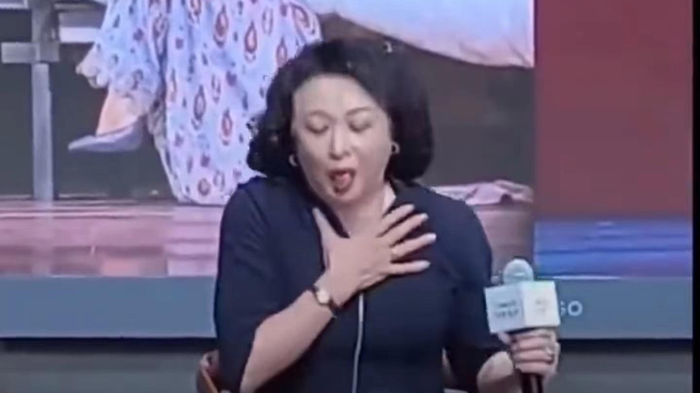 金星|金星谈《长津湖》翻白眼，当众捂胸，作呕嘲讽，疑似鄙视作品能拿奖