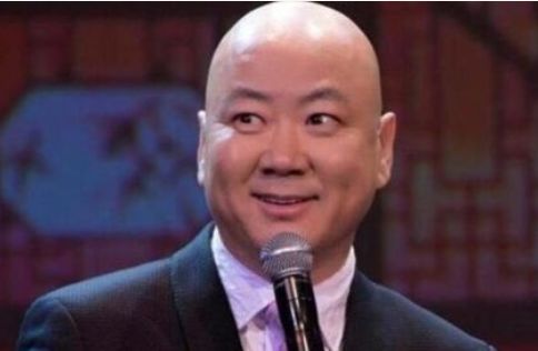 春晚|连续上春晚18次，因说错一句台词被索赔巨额，再也没有上过春晚