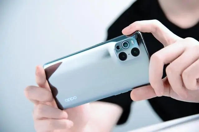 find x|索尼双主摄+2K屏,从4999元降到3799元,老旗舰更香甜!