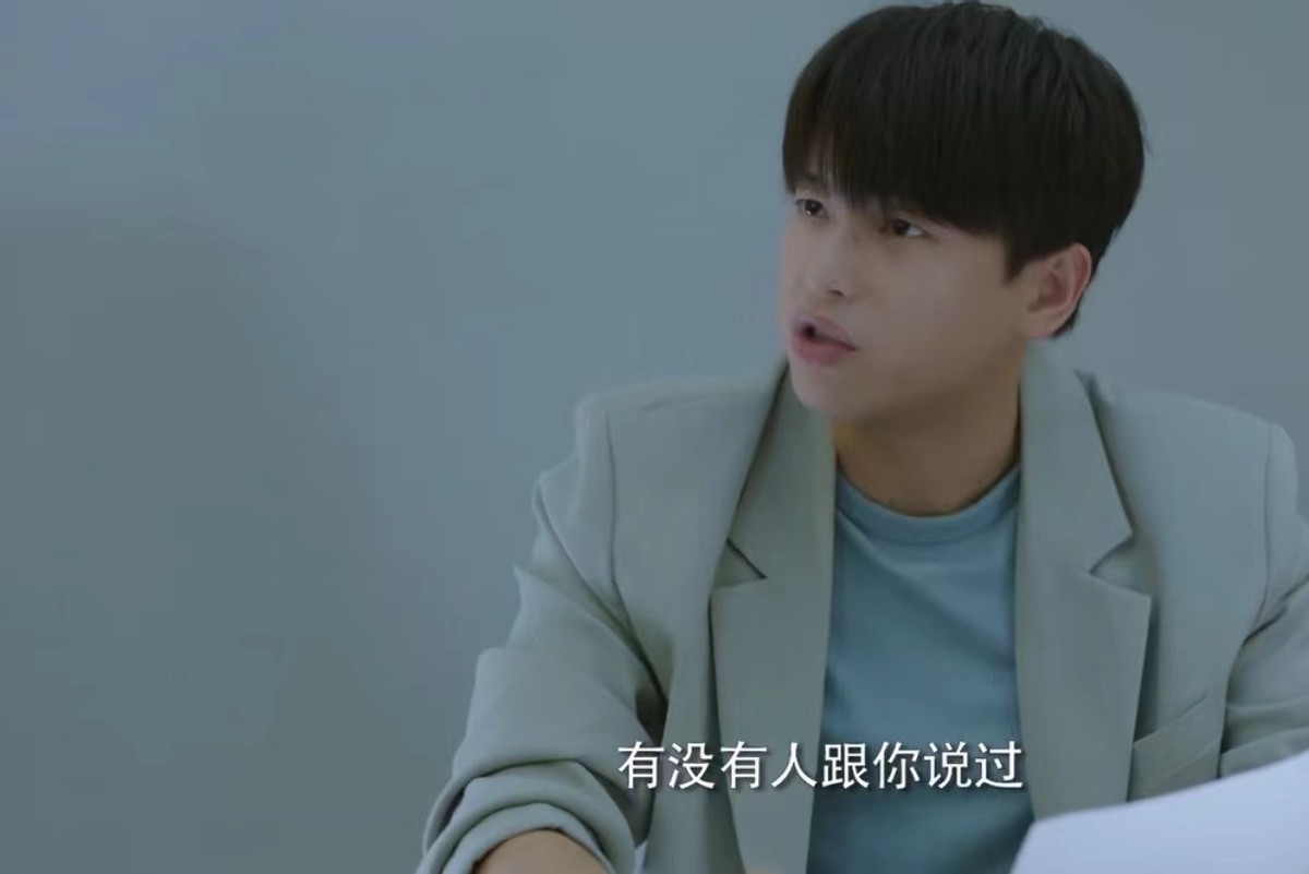 刘敏涛|46岁刘敏涛演女儿，跟剧中59岁“爸爸”一同框，画面就尴尬了