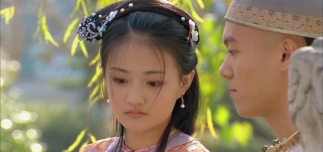 姐姐|甄嬛传：同样是被皇上相中，为什么纯元投入怀抱，玉娆果断拒绝？