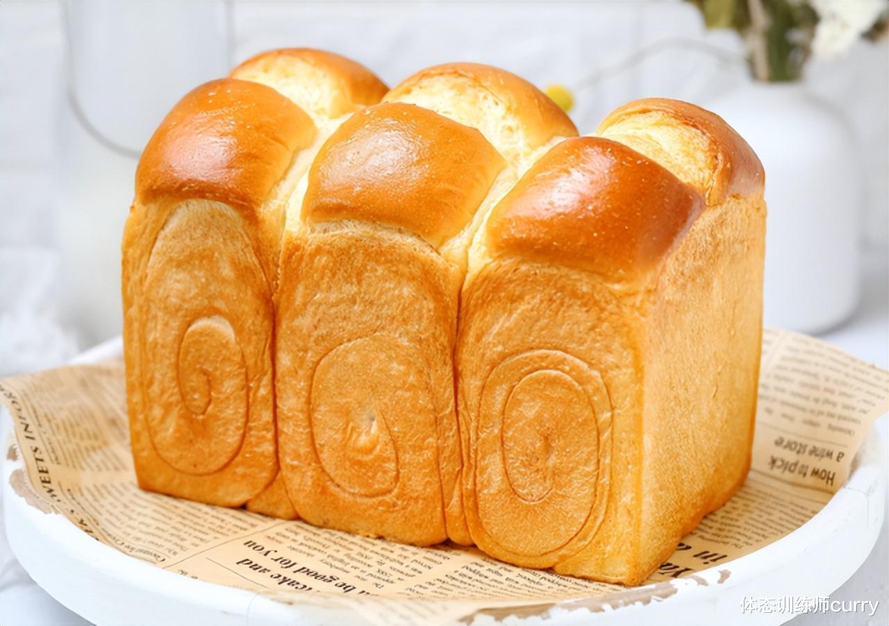米饭 容易使人发胖的主食排行：米饭没有上榜，想减肥的人，尽量别碰