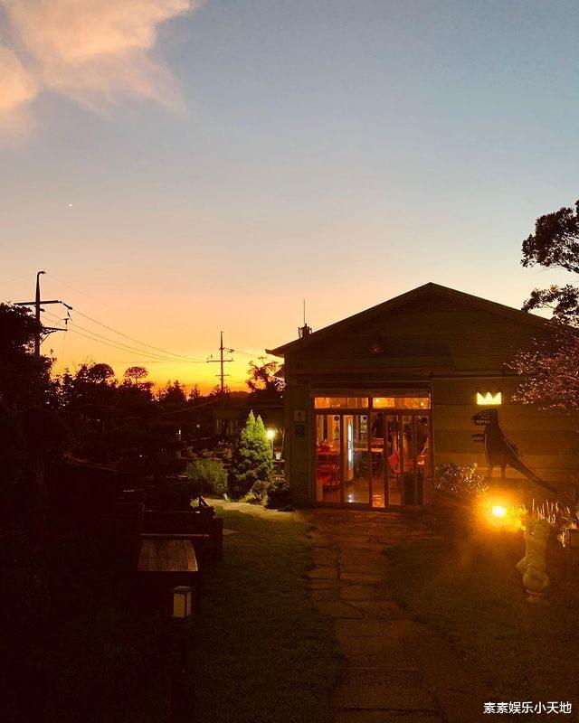 玄彬|玄彬婚后首次露面，和孙艺珍分开行动，已经进入到工作状态