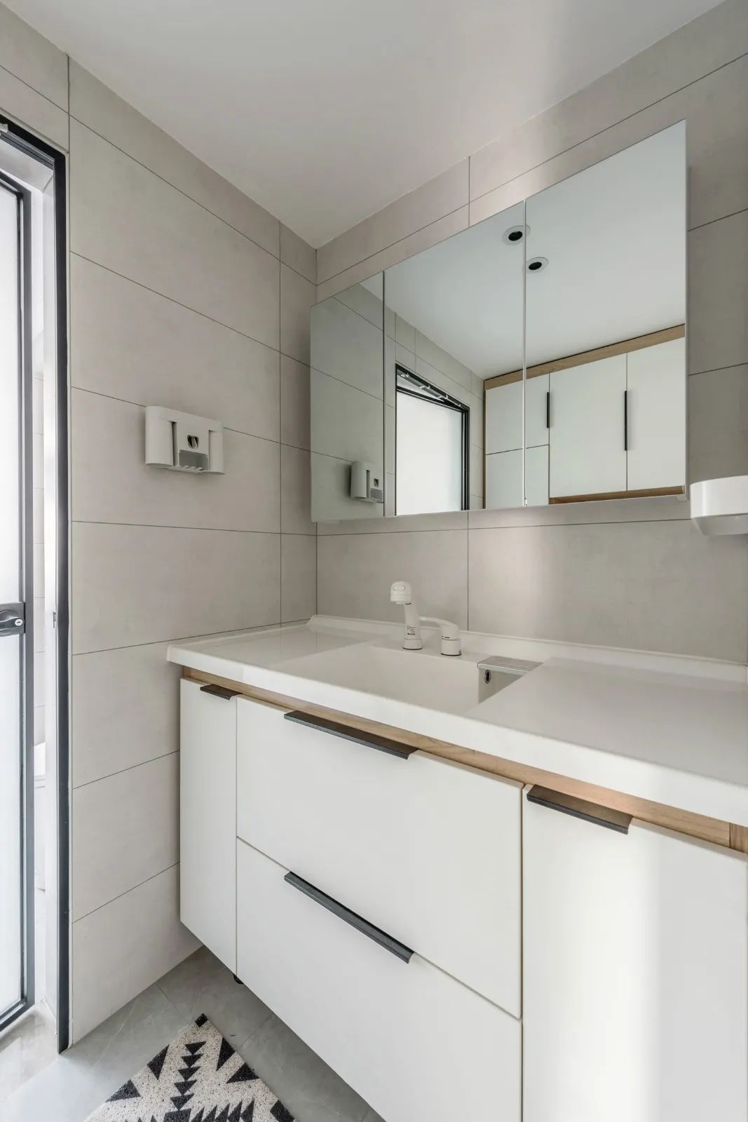 95m2老房翻新，治愈原木风婚房，令人着迷的质朴与清新