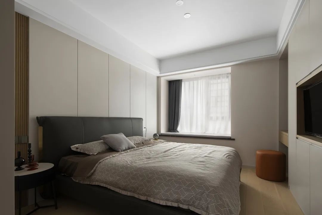 嫌弃极简风冷淡？看了这两个案例60后、90后都喜欢！你还嫌弃吗？