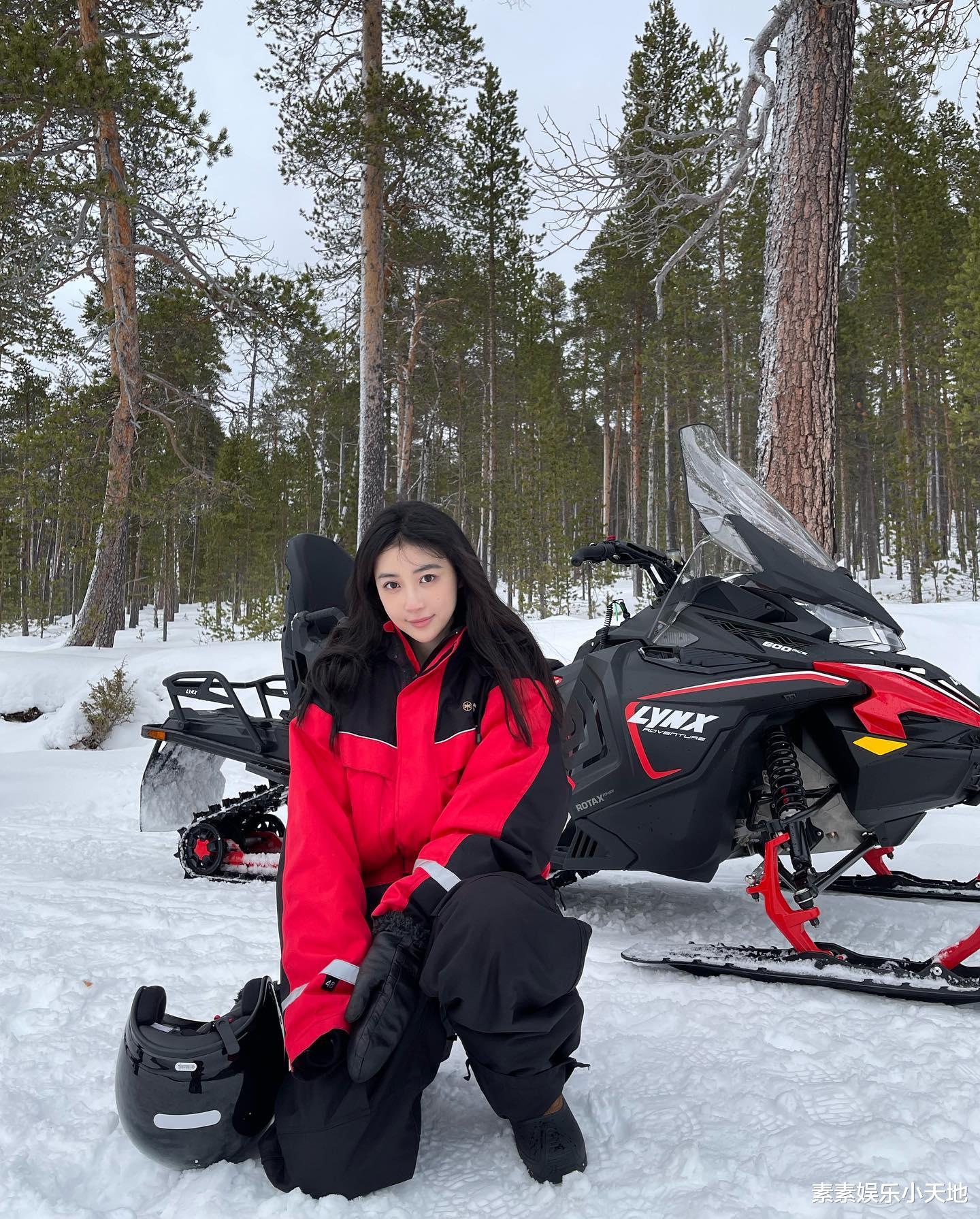 宣云|潘玮柏带宣云芬兰度假：雪地里开豪车看极光，宣云发文感谢老公