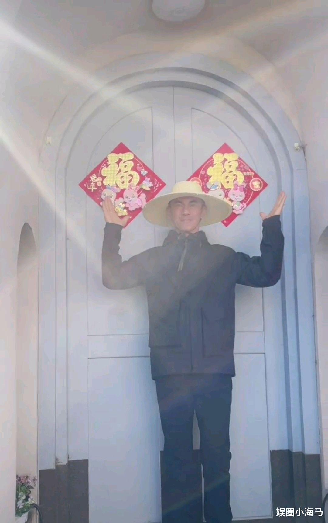 任天野|52岁任天野回农村过年,戴草帽清理花园,意外曝光三层小洋楼住宅