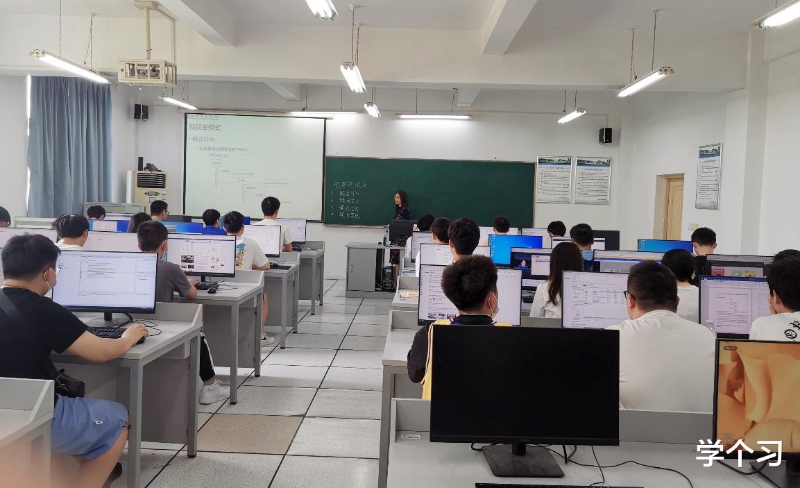 英语四级|再来谈一下“英语四级”的重要性,低于425分,可能啥都做不了!